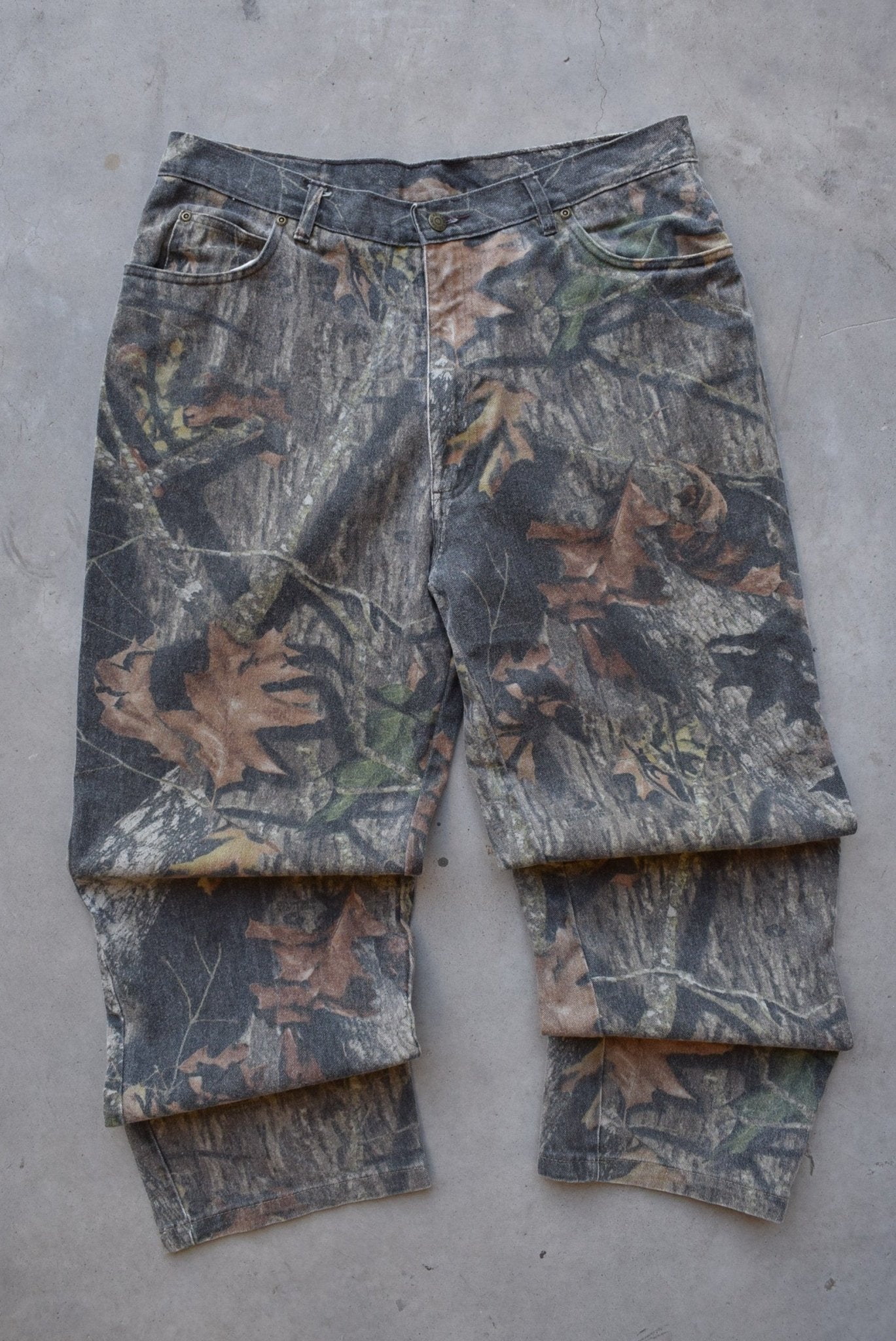 Cabelas Outdoor Realtree Pants — 2000s (36) - Retrospective Store