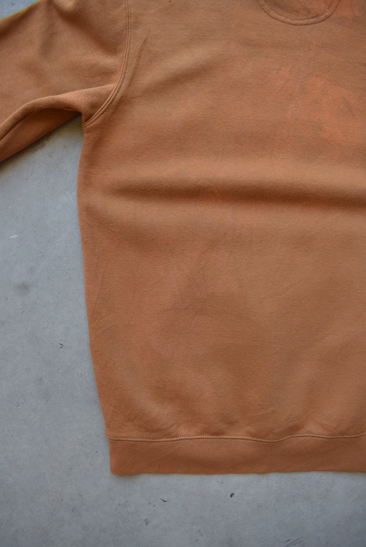 Carhartt Brown Classic Logo Hoodie — 1990s (L) - Retrospective Store