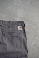 Carhartt Cargo Shorts — 2000s (38) - Retrospective Store