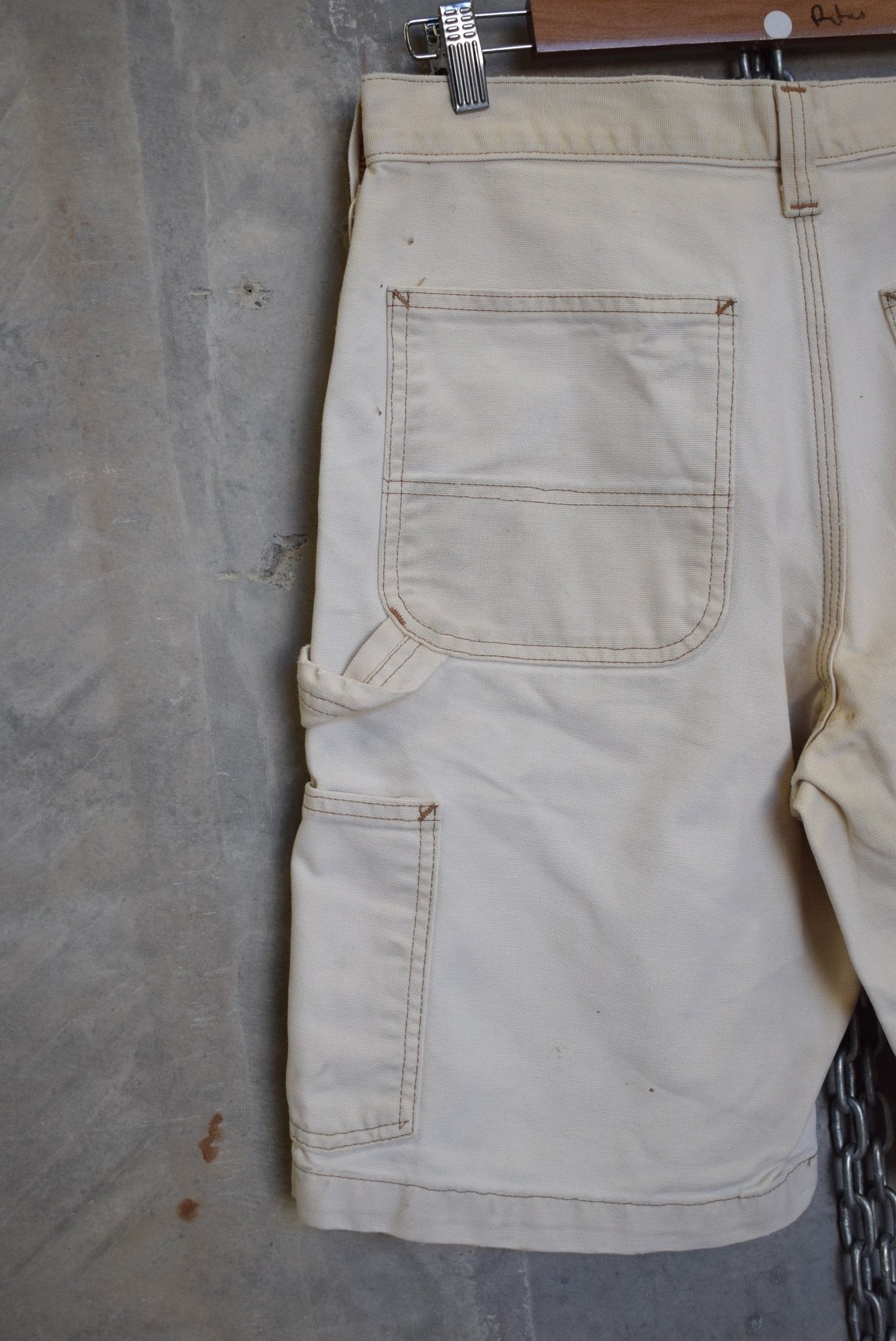 Carhartt Carpenter Shorts — 2000s (31) - Retrospective Store