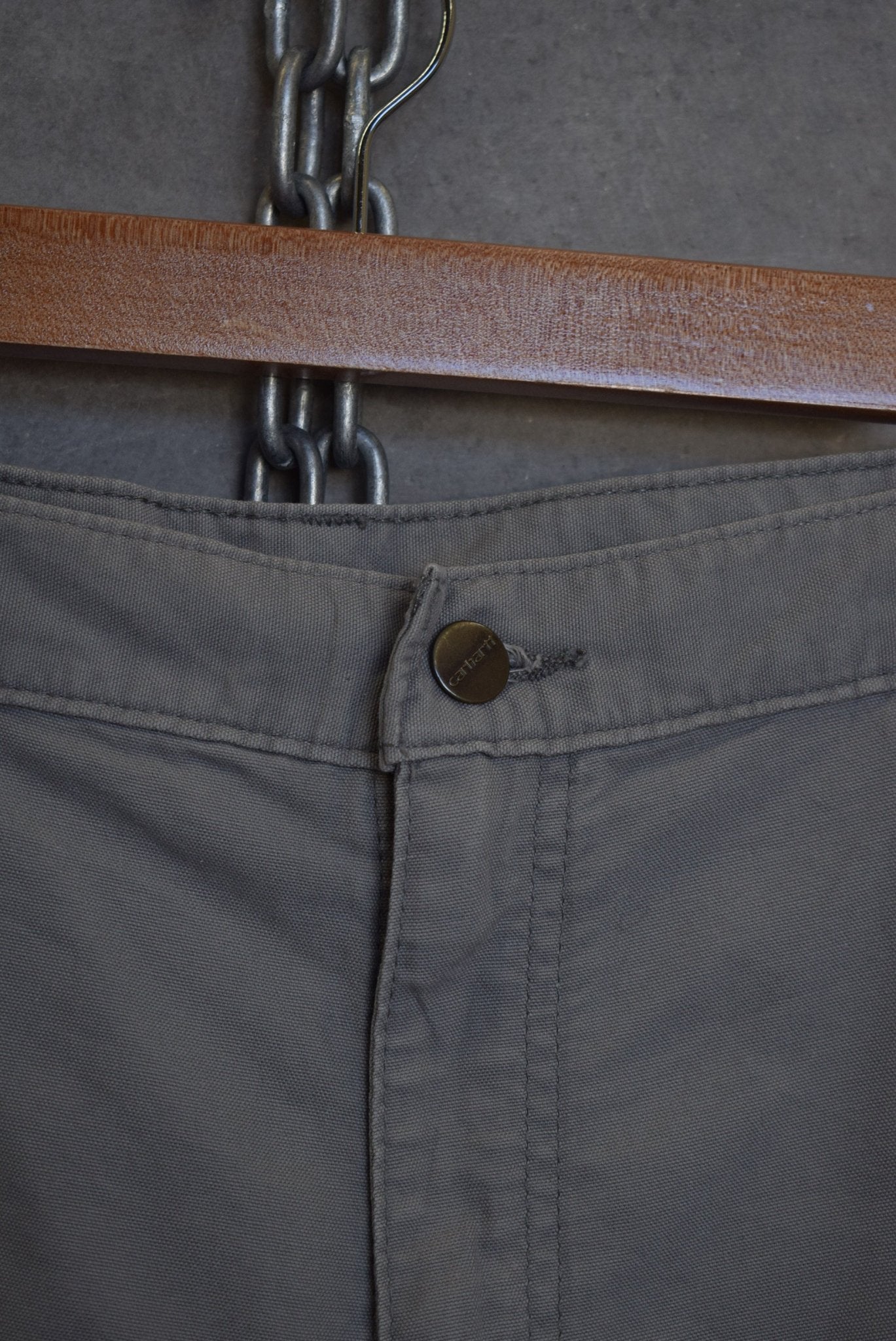 Carhartt Carpenter Shorts — 2000s (36) - Retrospective Store