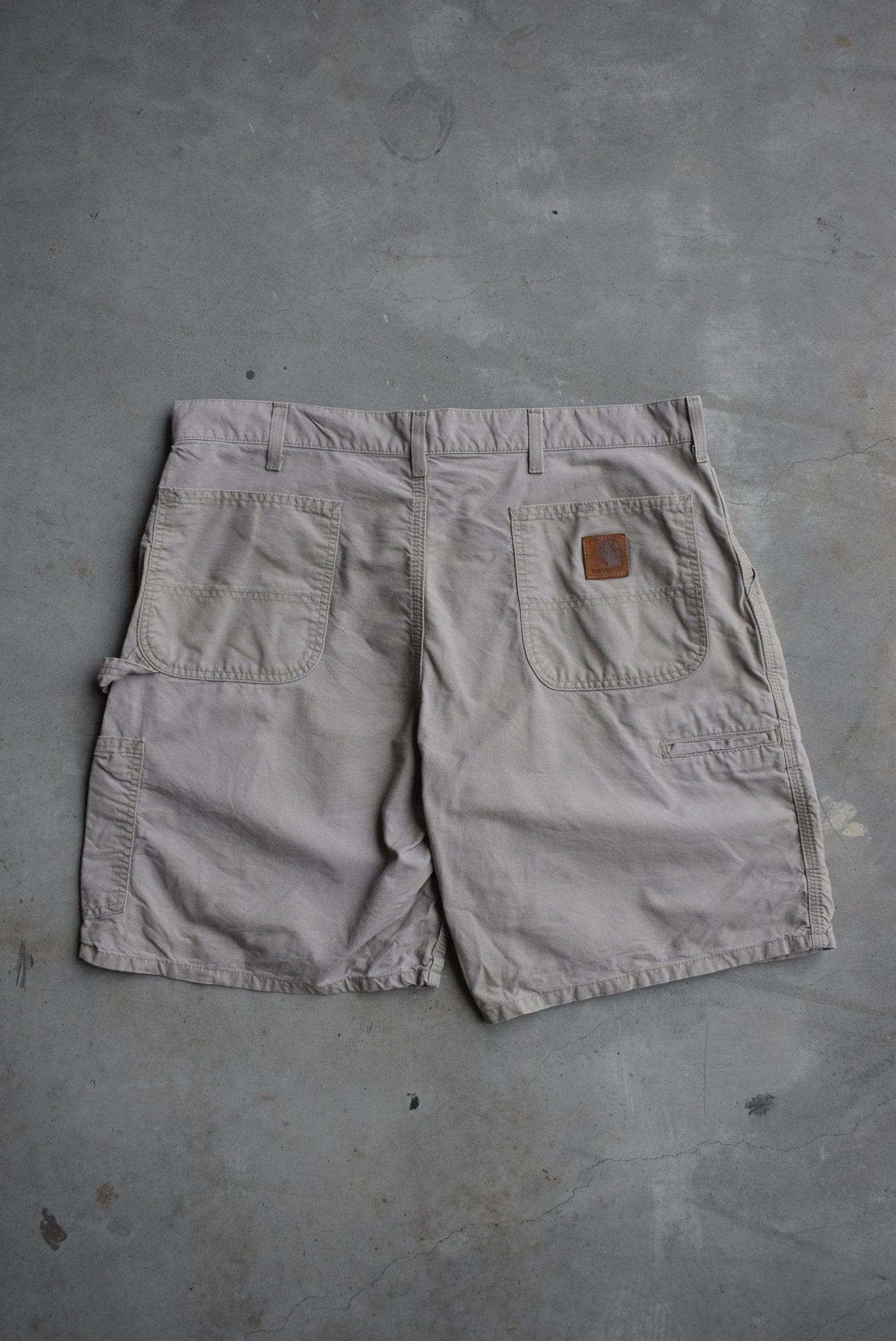 Carhartt Carpenter Shorts — 2000s (38) - Retrospective Store