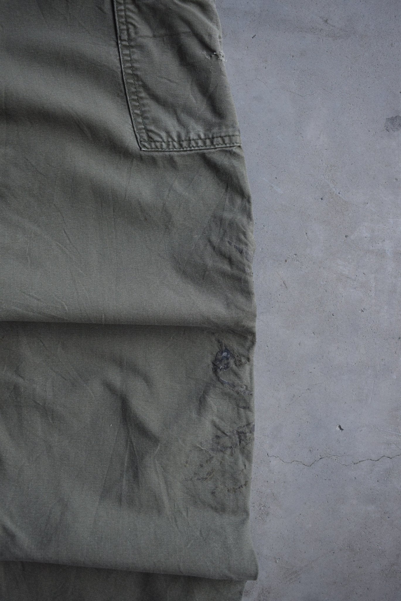 Carhartt Green Double-Knee Carpenter Pants — 2000s (29) - Retrospective Store