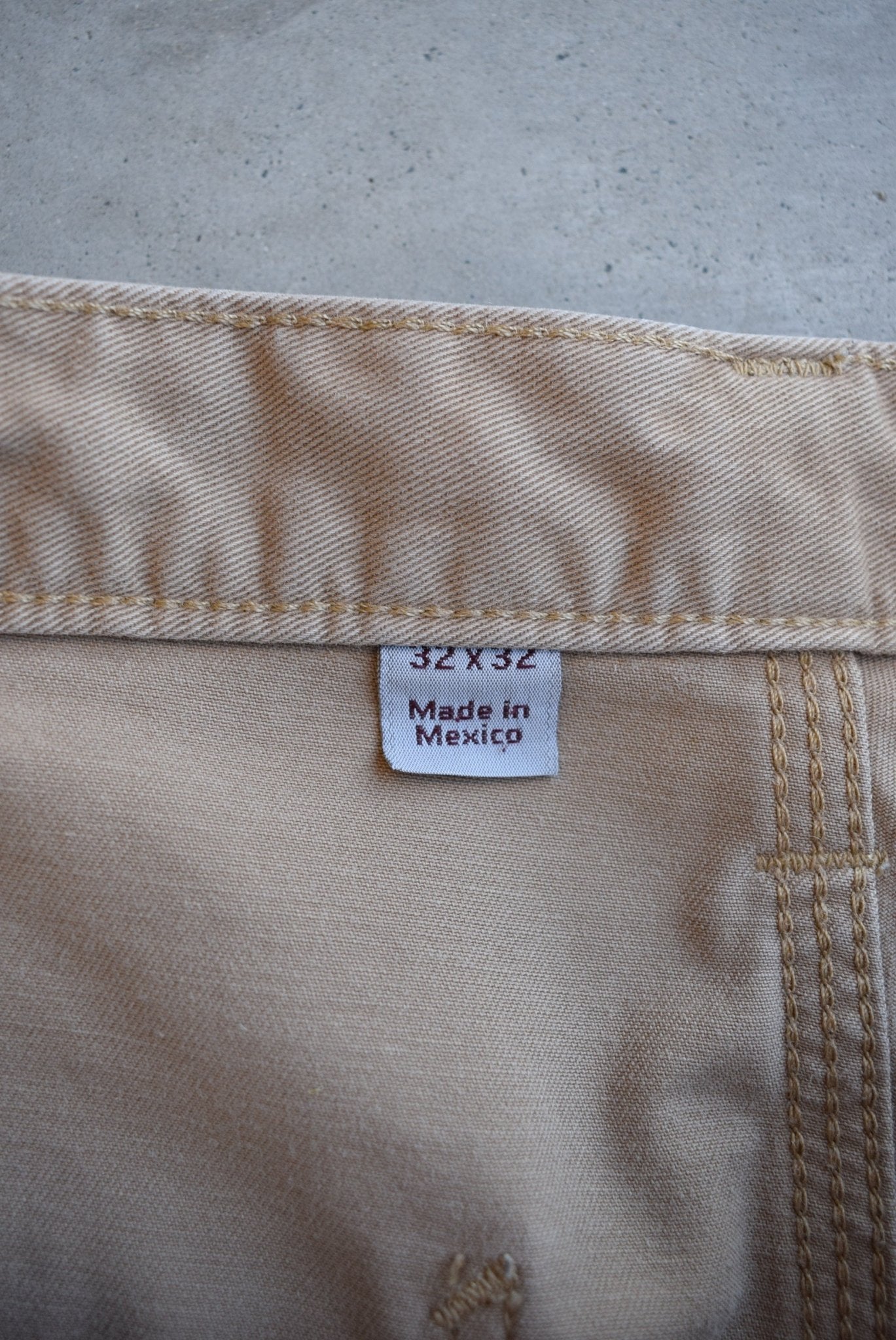 Carhartt Tan Carpenter Pants — 2000s (32) - Retrospective Store