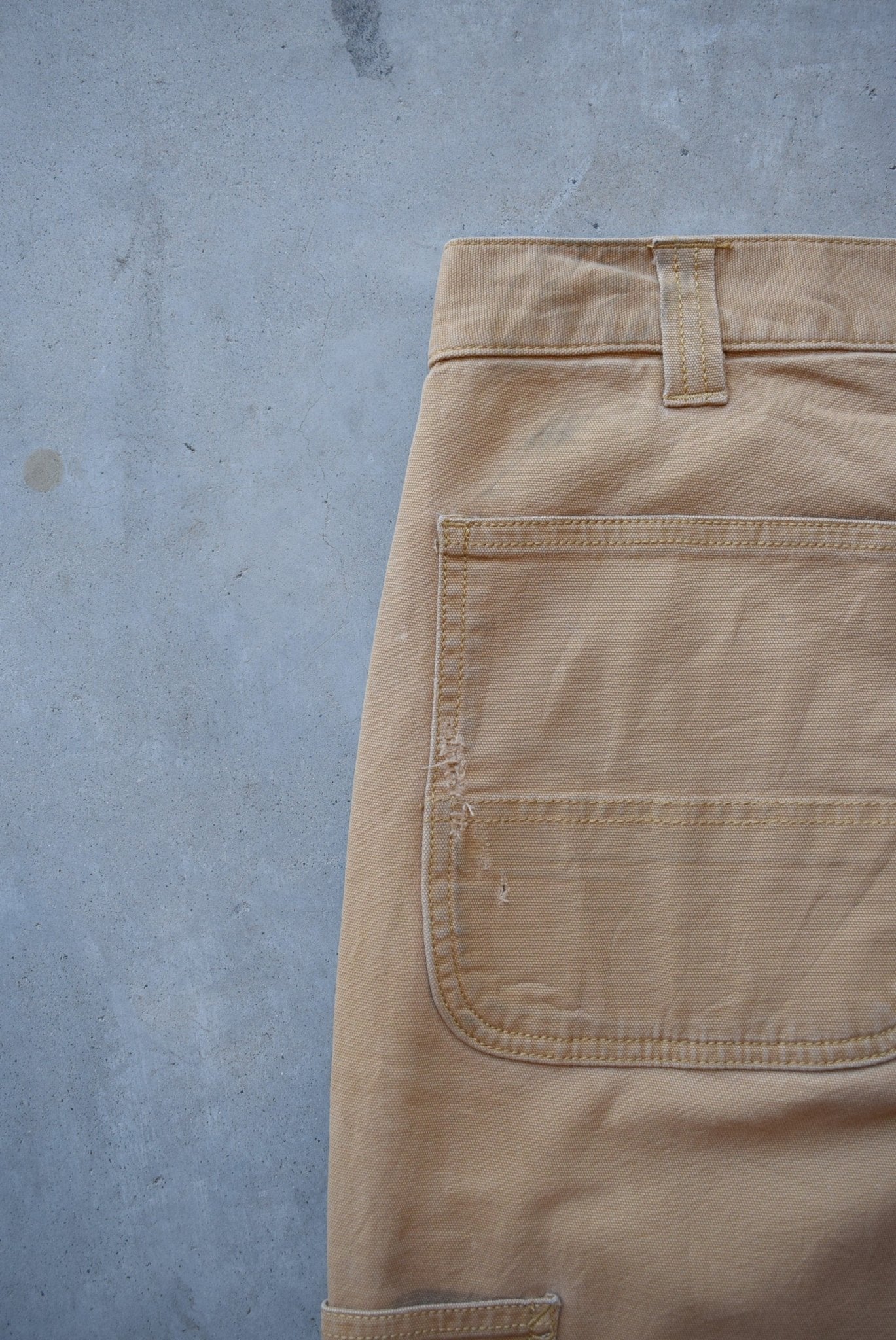 Carhartt Tan Double-Knee Carpenter Pants — 2000s (34) - Retrospective Store