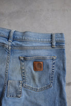 Carhartt Workwear Jeans — 2000s (33) - Retrospective Store