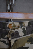 Carhartt Workwear Shorts — 2000s (38) - Retrospective Store