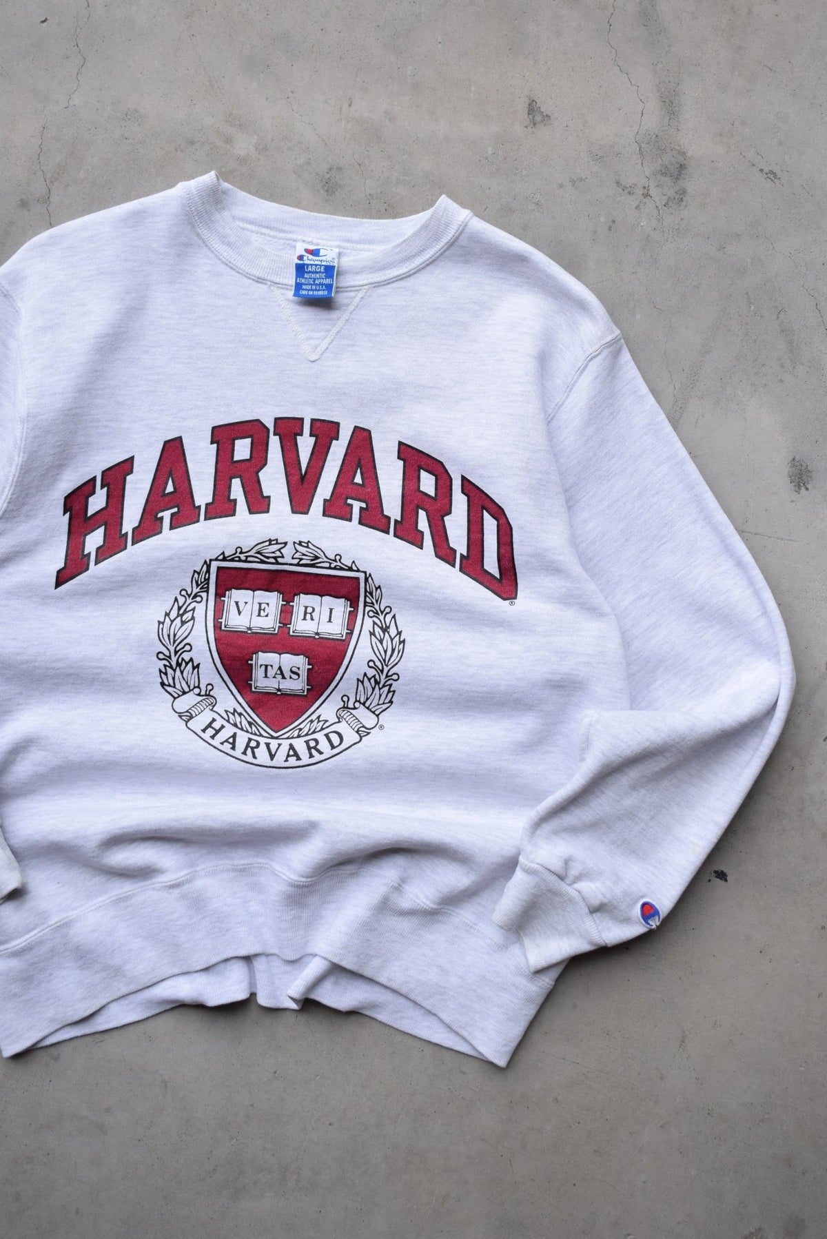 Champion x Harvard University Grey Graphic Crewneck — 1990s (S/M) - Retrospective Store