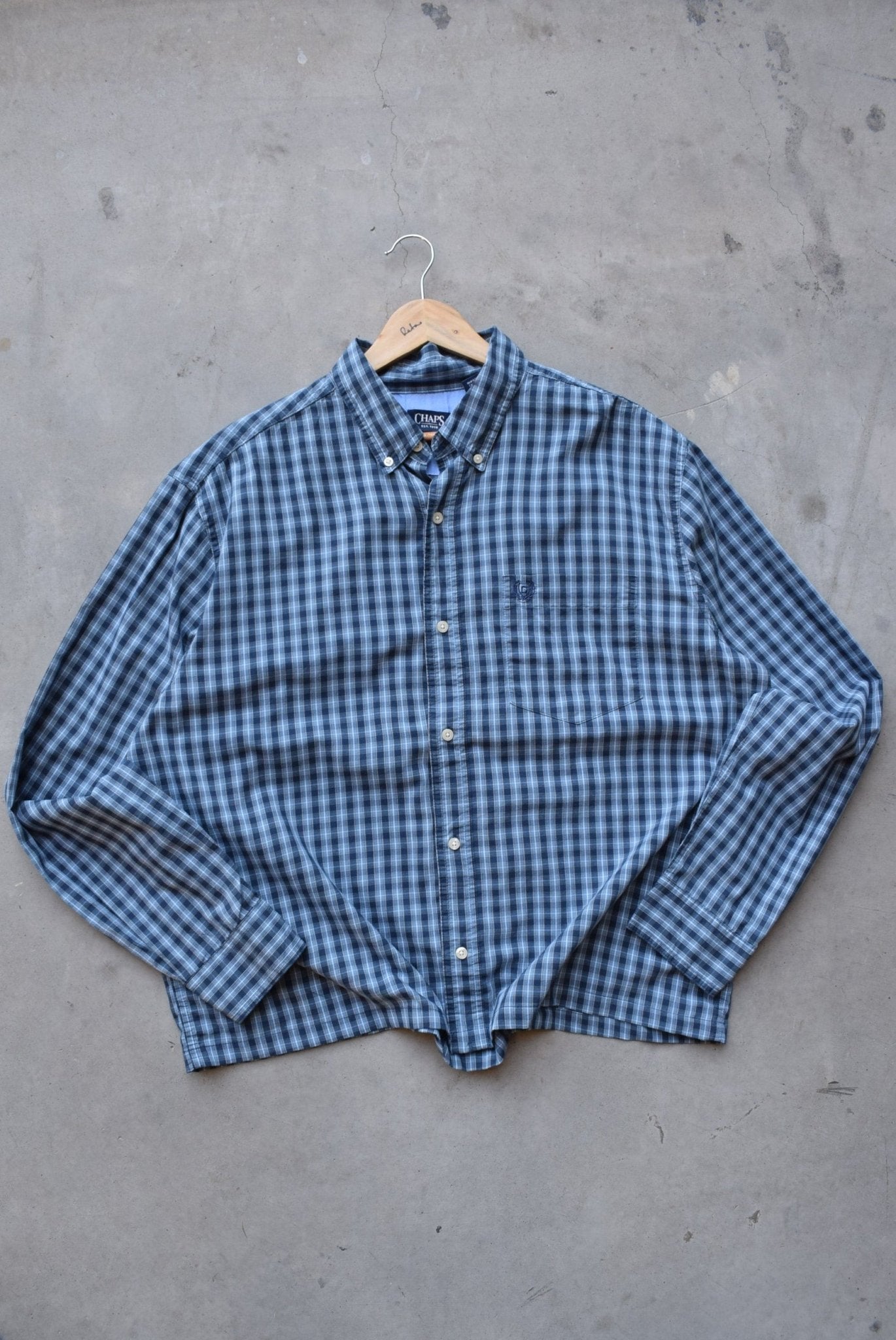 Chaps Ralph Lauren Blue Cropped Long Sleeve Button Up — 2000s (XL) - Retrospective Store