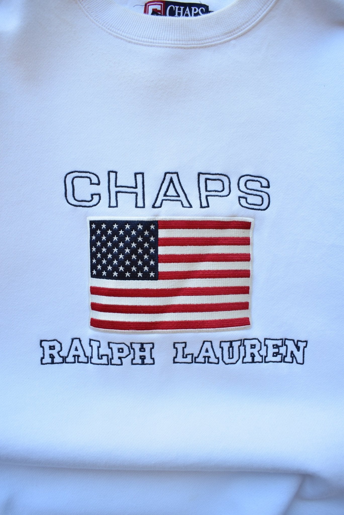 Chaps Ralph Lauren White Embroidered Spellout Crewneck — 2000s (L) - Retrospective Store