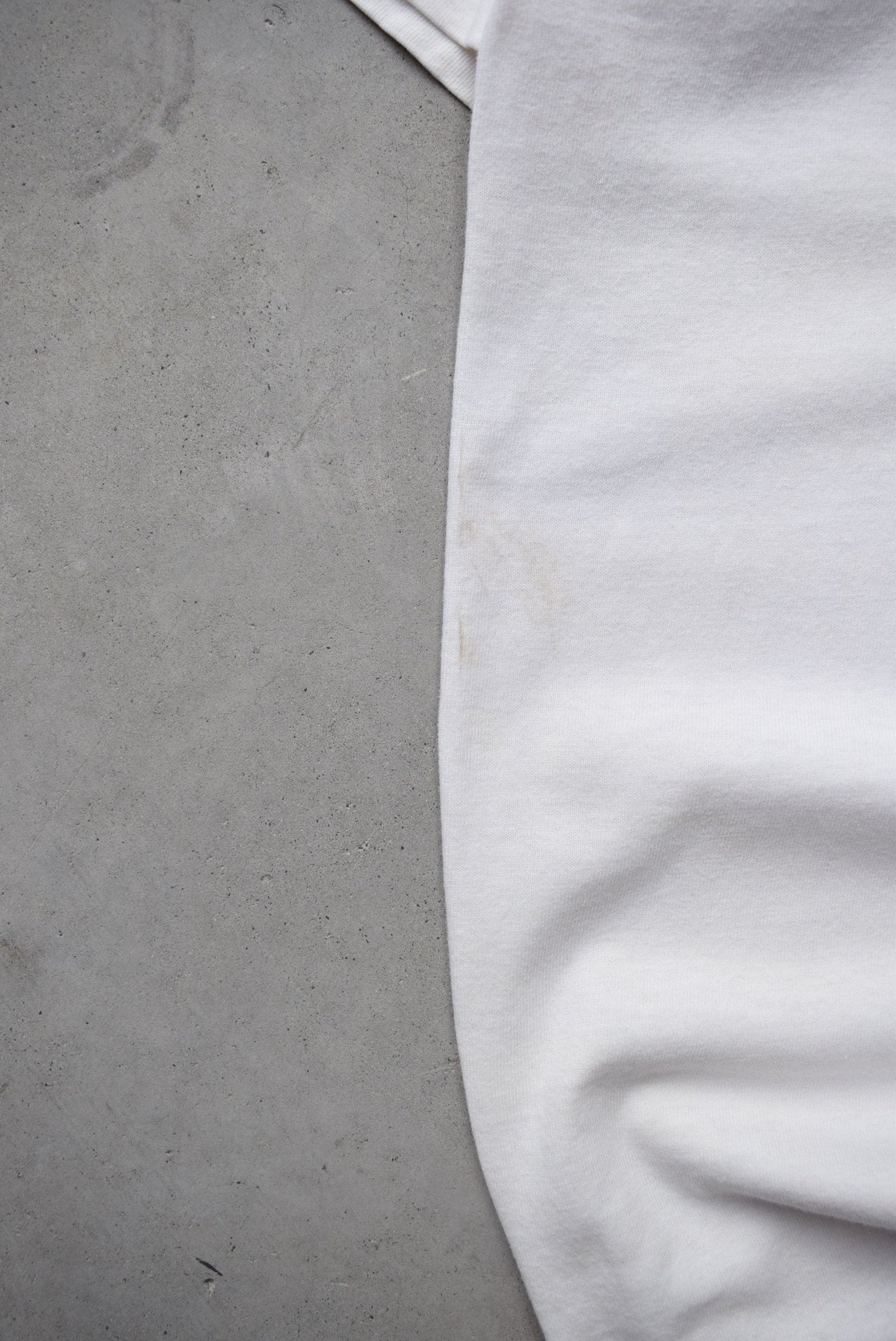 Chevrolet Corvette White Graphic Tee — 1990s (M) - Retrospective Store
