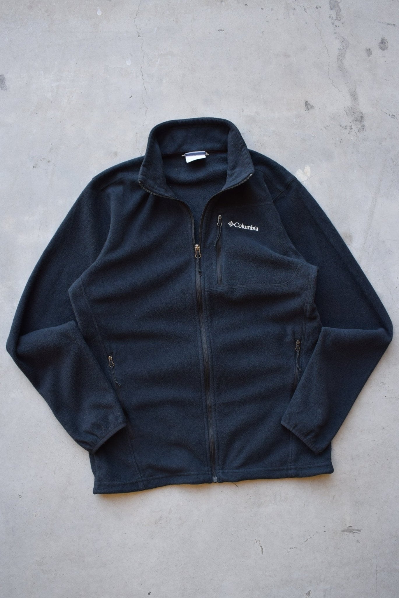 Columbia Black Embroidered Spellout Fleece Jacket — 2000s (S) - Retrospective Store