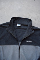 Columbia Black & Grey Embroidered Fleece Jacket — 2000s (XL) - Retrospective Store