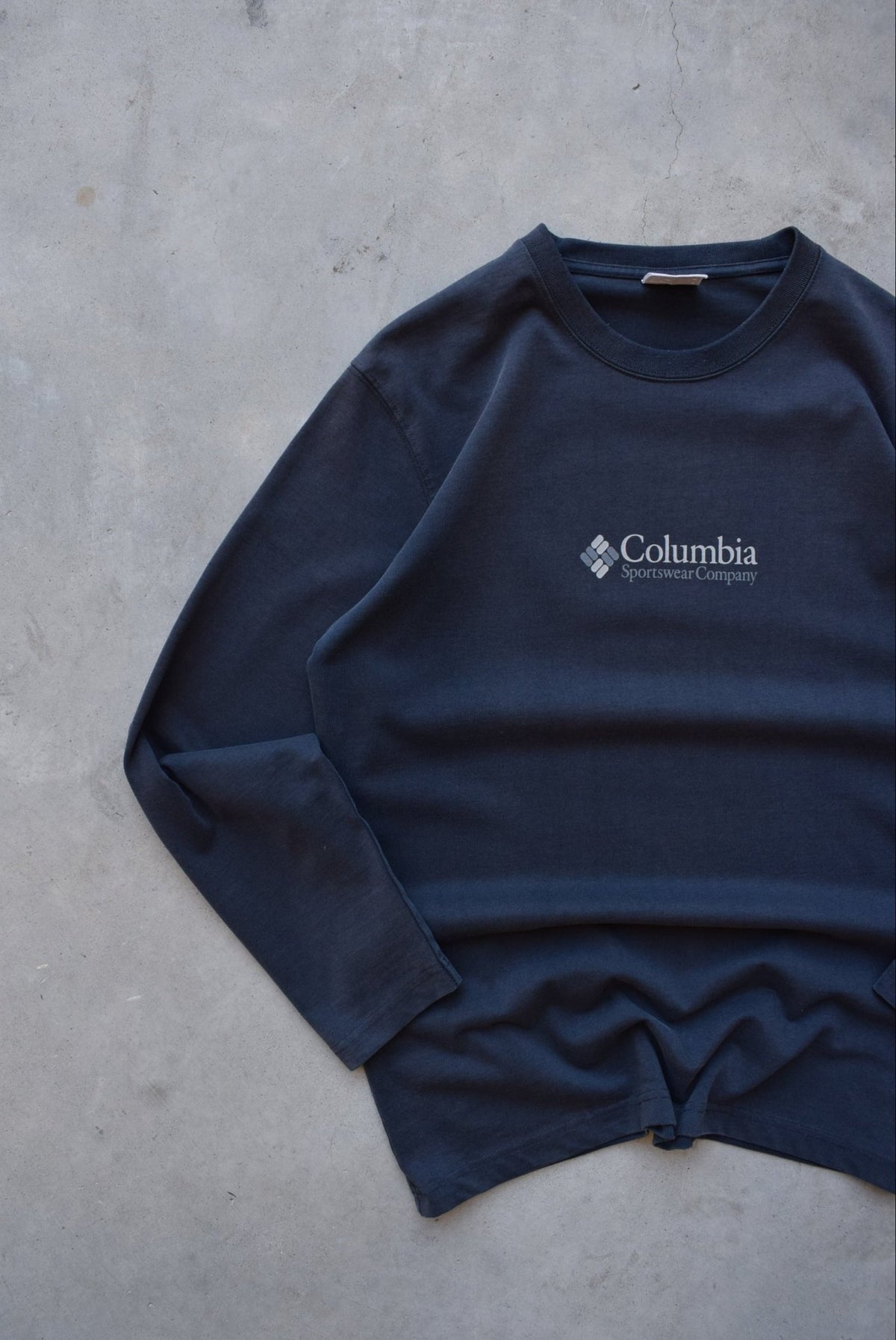 Columbia Black Spellout Long Sleeve Tee — 2000s (M) - Retrospective Store