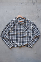 Columbia Grey Cropped Long Sleeve Button Up — 2000s (XL) - Retrospective Store