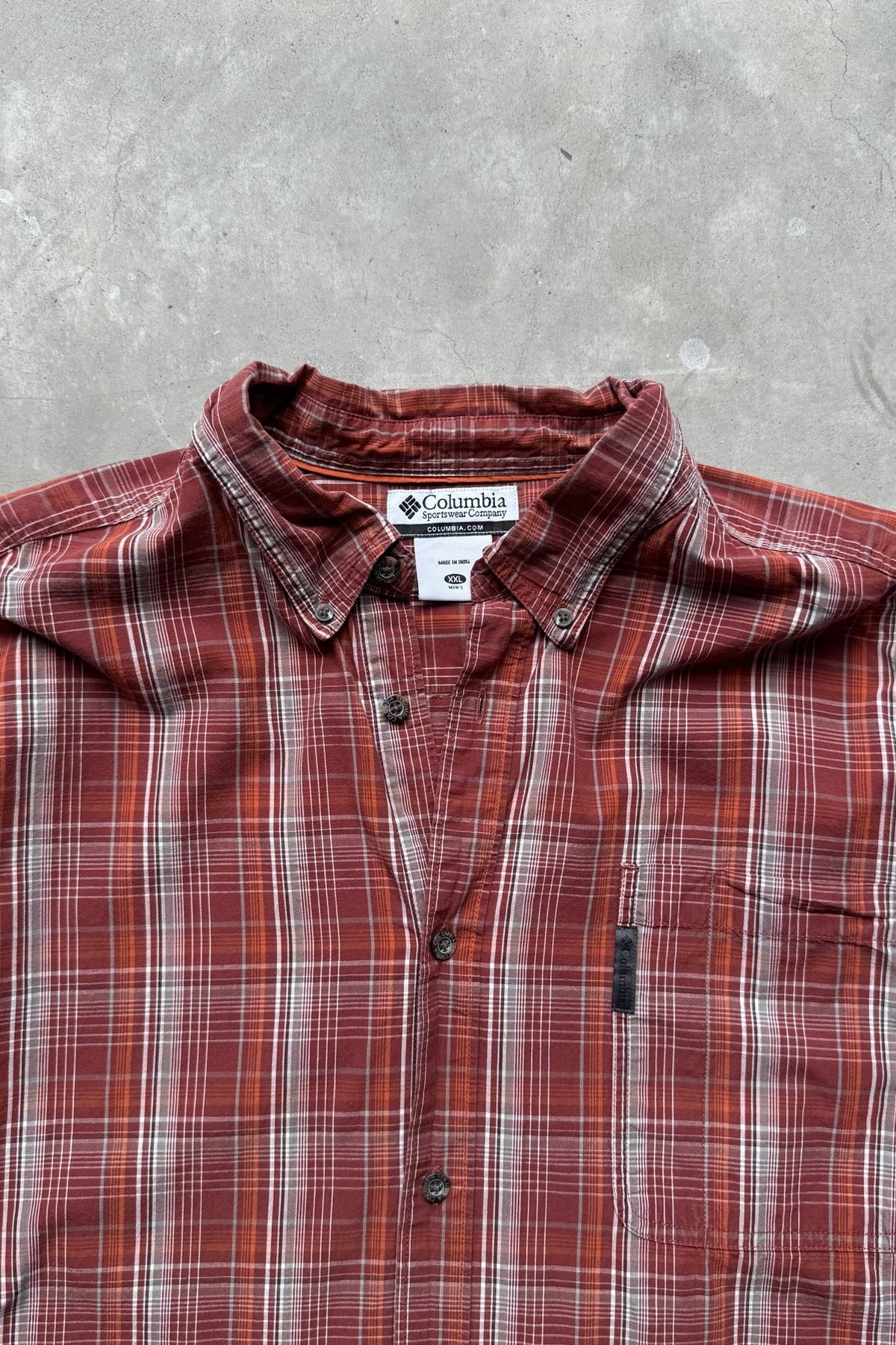 Columbia Red Cropped Long Sleeve Button Up — 2000s (XL/XXL) - Retrospective Store