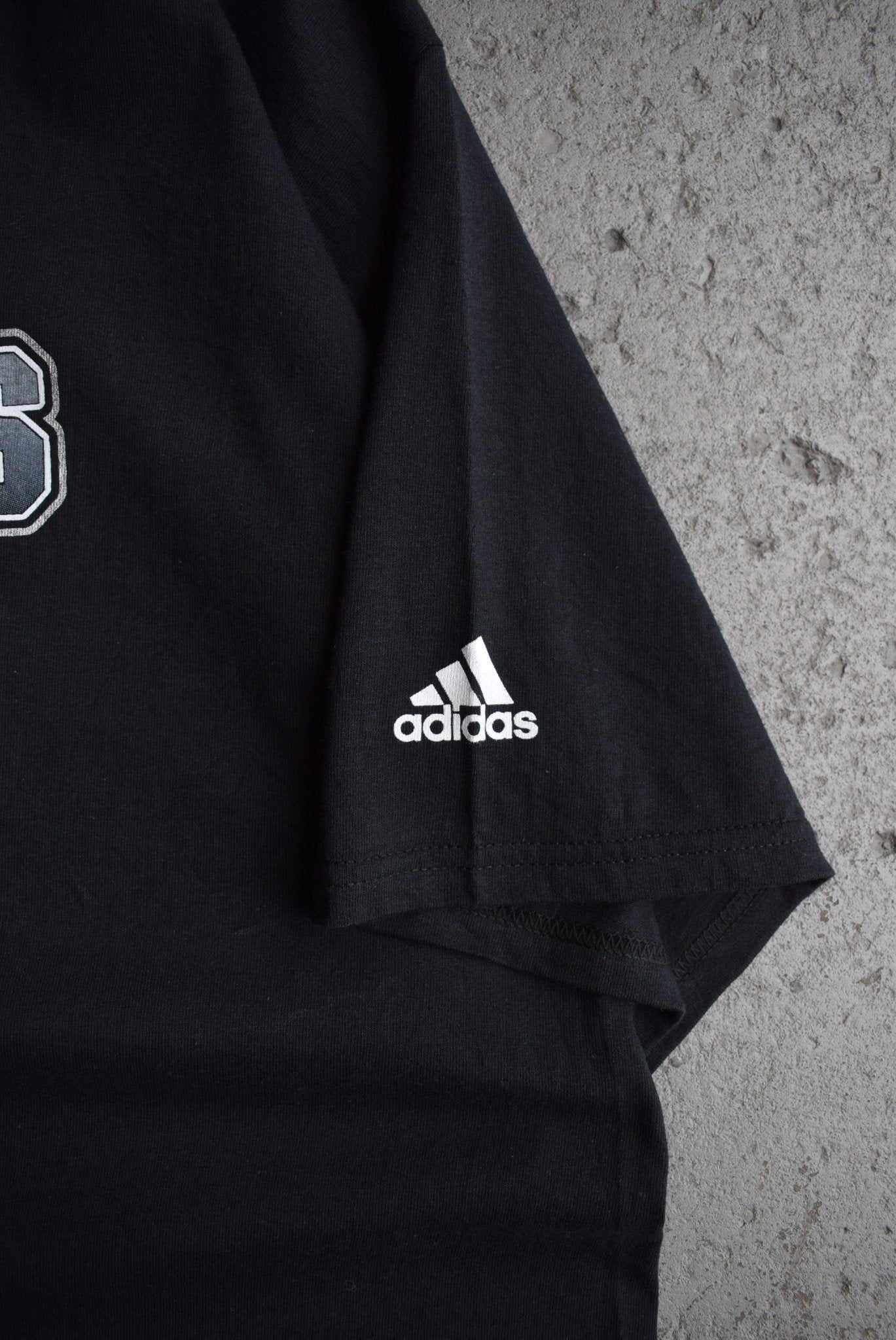 *Deadstock* Vintage 2005 Adidas x MLB Chicago White Sox World Series Champions Tee (XXL) - Retrospective Store