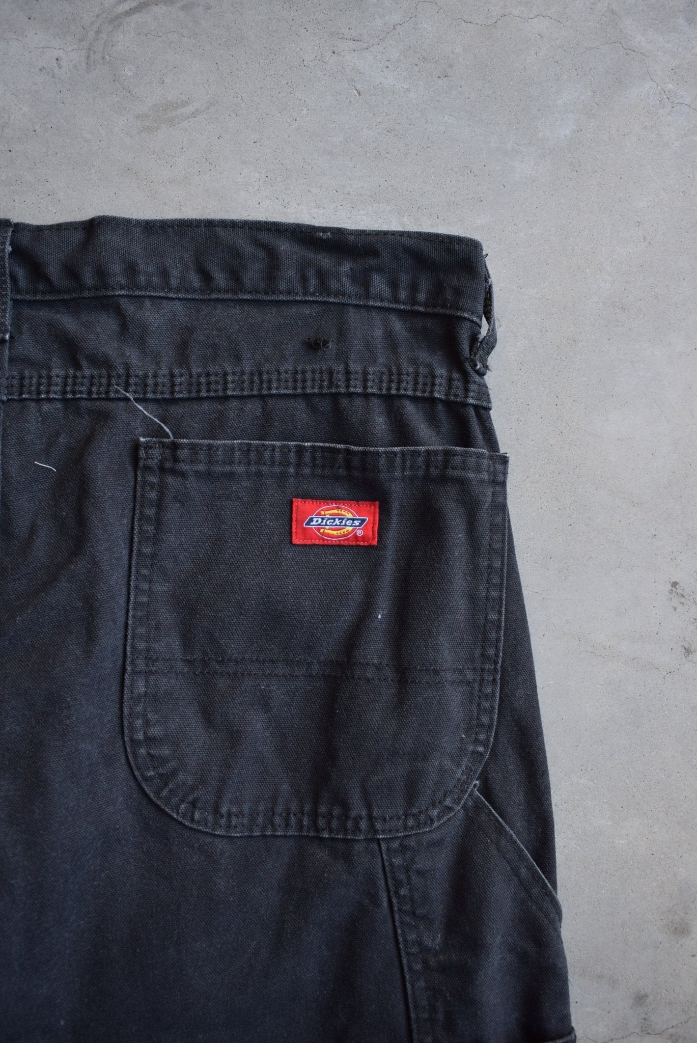 Dickies Black Carpenter Pants — 2000s (33) - Retrospective Store