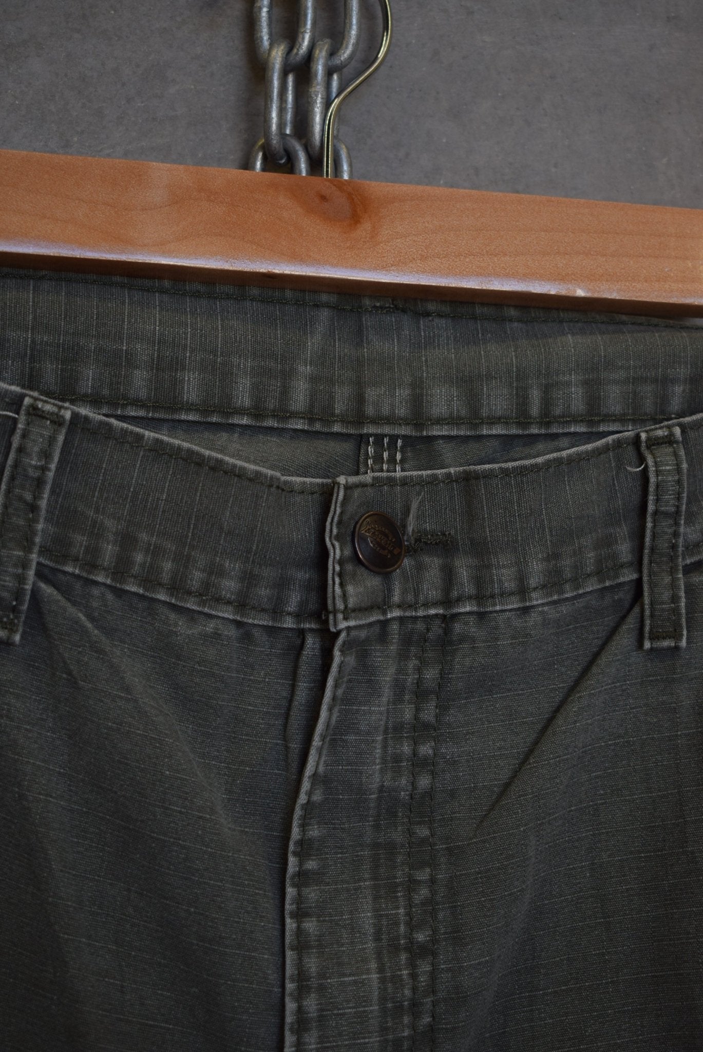 Dickies Carpenter Shorts — 2000s (36) - Retrospective Store