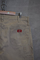 Dickies Carpenter Shorts — 2000s (38) - Retrospective Store