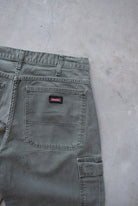 Dickies Green Carpenter Shorts — 2000s (32) - Retrospective Store