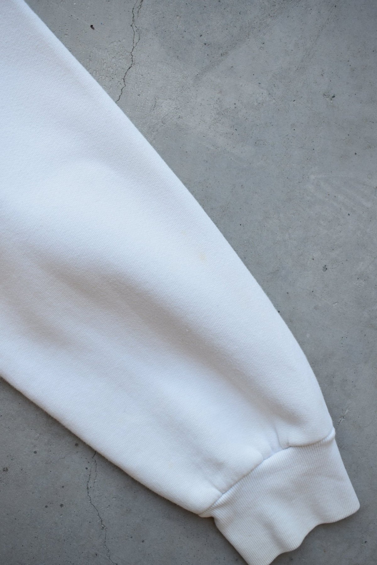 Diesel White Embroidered Logo Hoodie — 2000s (S) - Retrospective Store