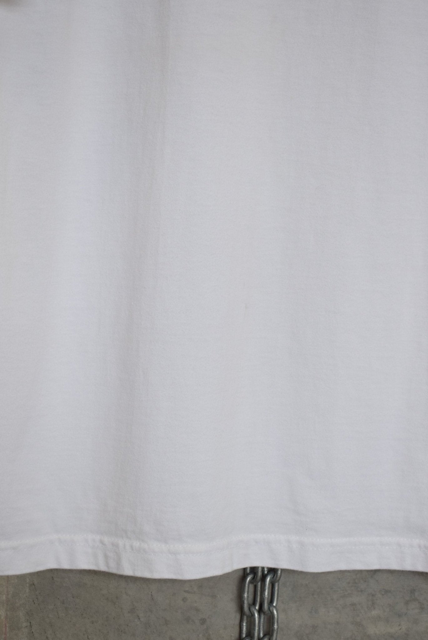 DKNY Jeans Spellout Tee — 2000s (L) - Retrospective Store