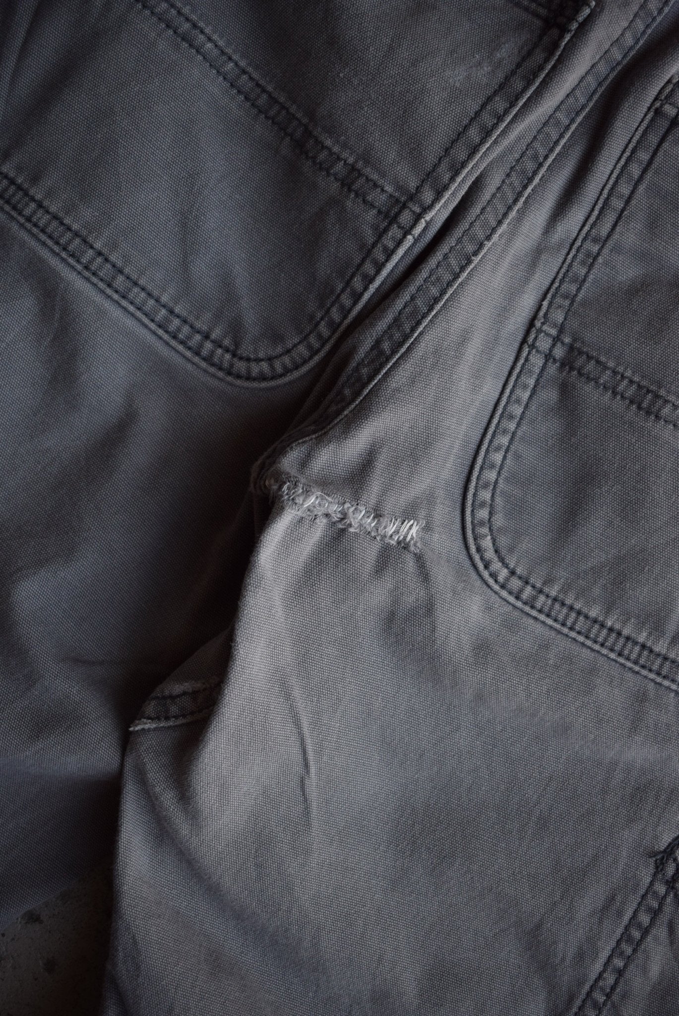 *Double - knee* Vintage Carhartt Carpenter Pants (32) - Retrospective Store
