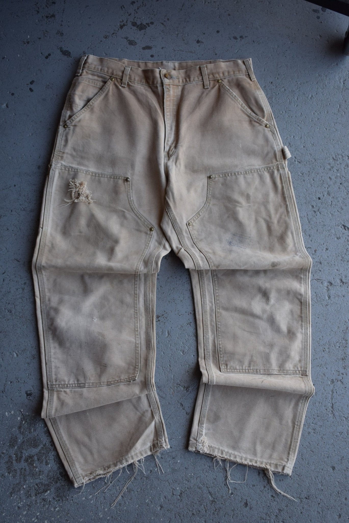*Double - knee* Vintage Carhartt Carpenter Pants (34) - Retrospective Store