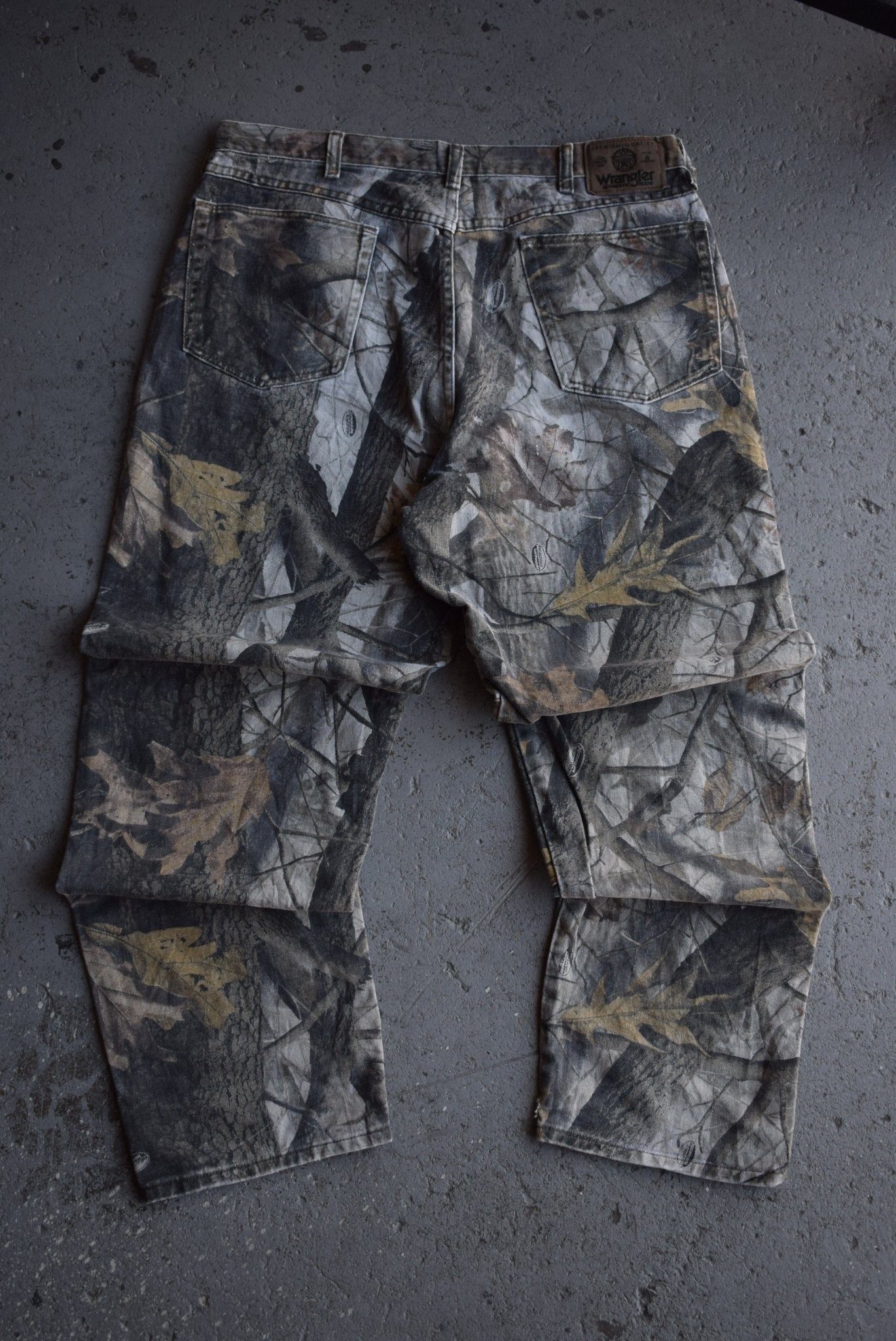 *Double - knee* Vintage Wrangler Realtree Pants (36) - Retrospective Store