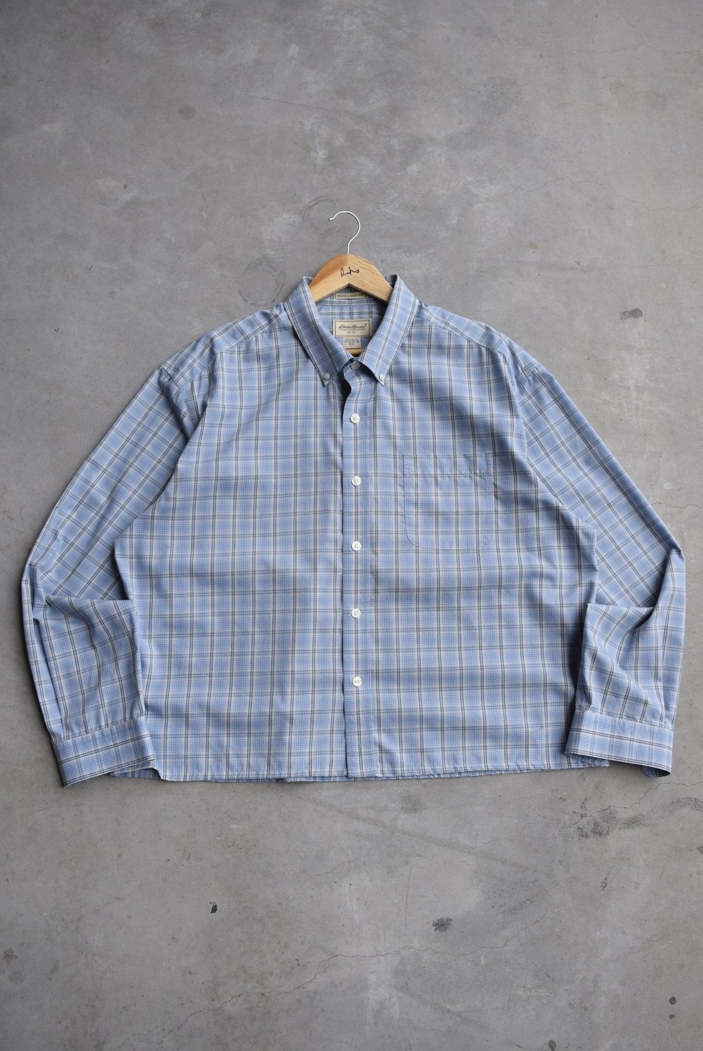 Eddie Bauer Cropped Long Sleeve Button Up — 2000s (XL) - Retrospective Store