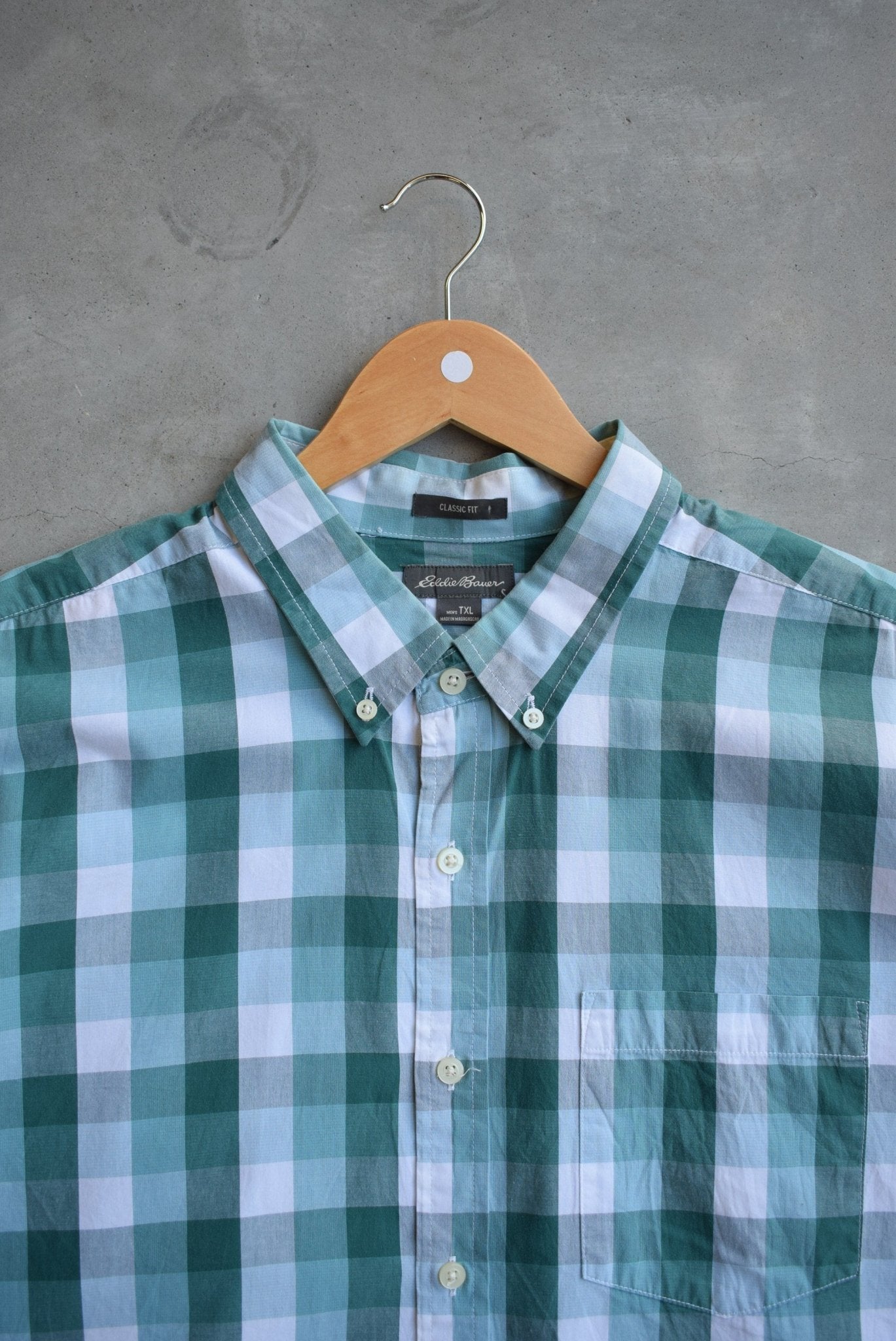 Eddie Bauer Green Cropped Button Up — 2000s (L/XL) - Retrospective Store
