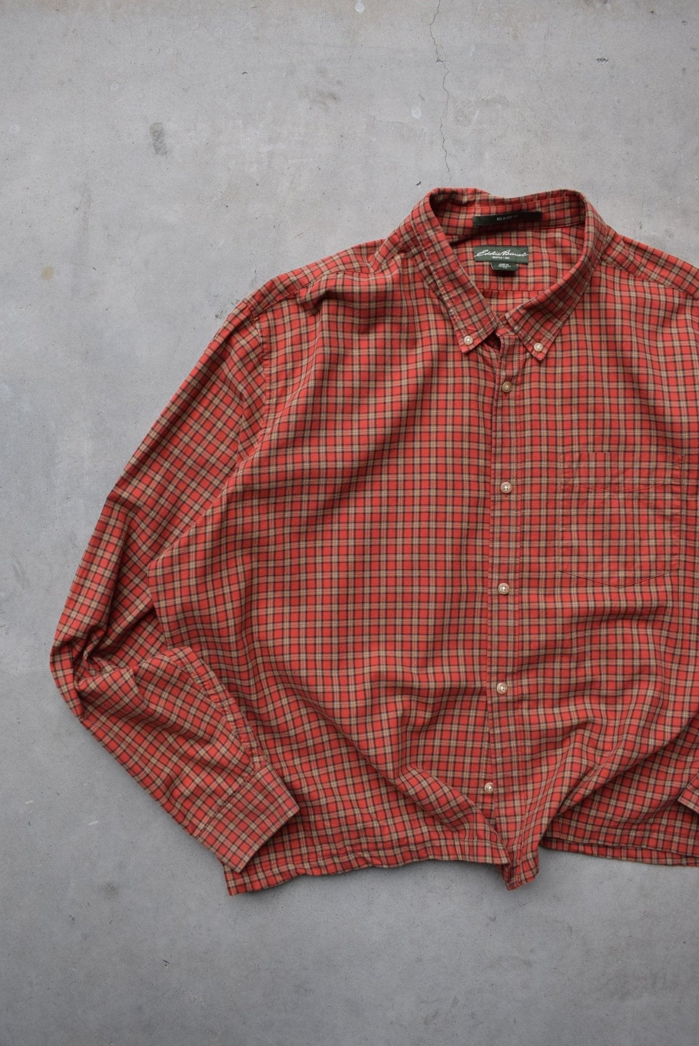Eddie Bauer Red Cropped Long Sleeve Button Up — 2000s (XL/XXL) - Retrospective Store