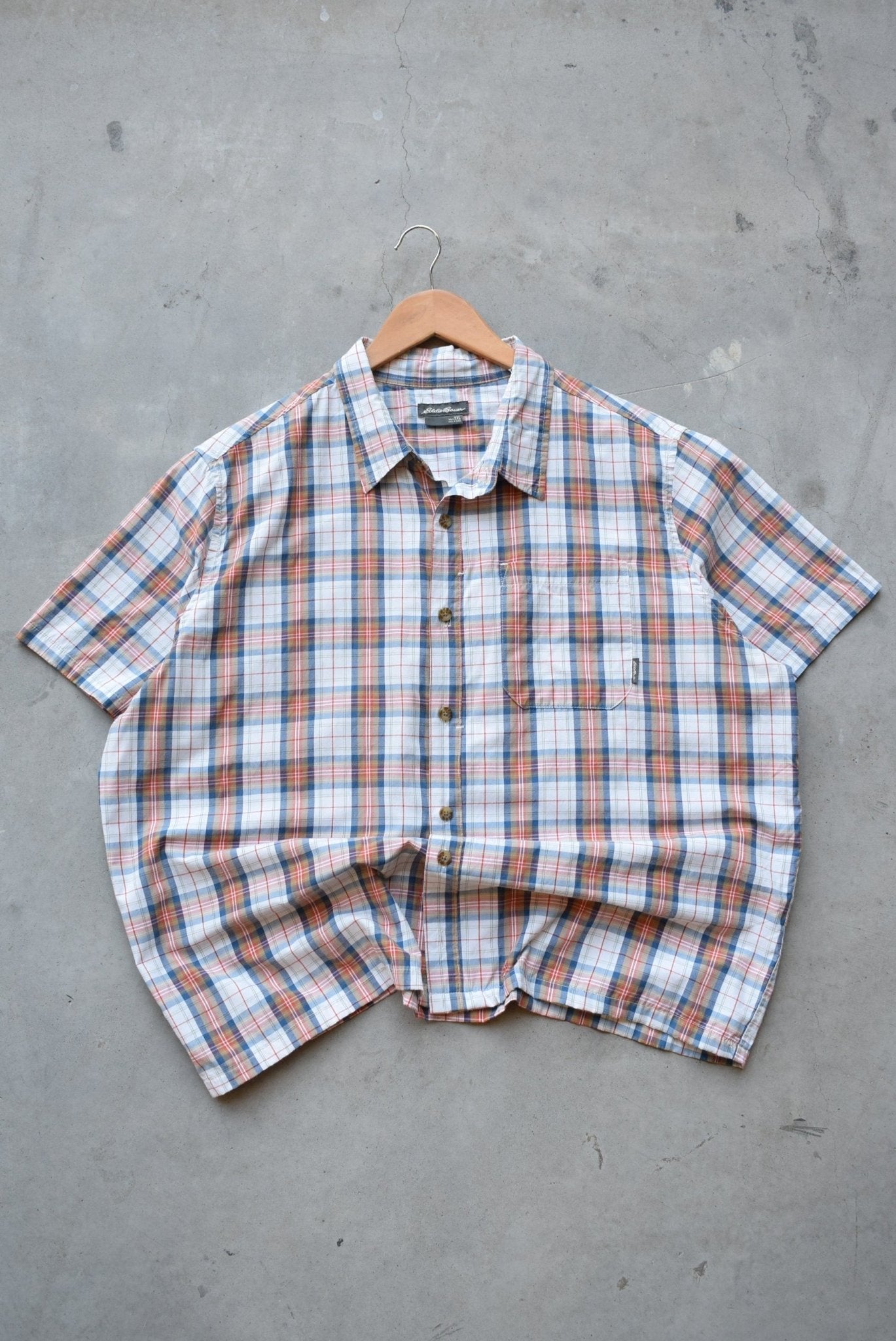 Eddie Bauer Red & White Cropped Button Up — 2000s (XL) - Retrospective Store