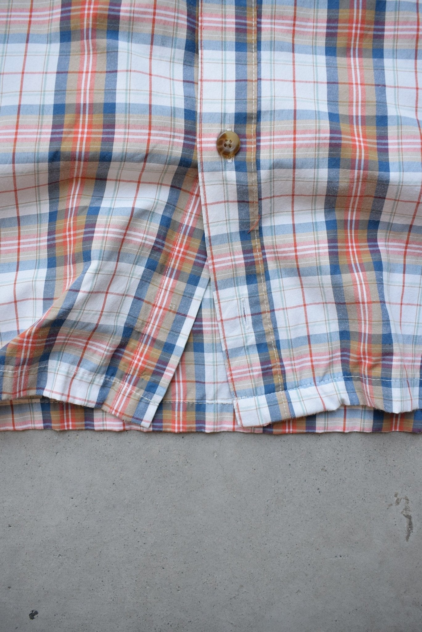 Eddie Bauer Red & White Cropped Button Up — 2000s (XL) - Retrospective Store