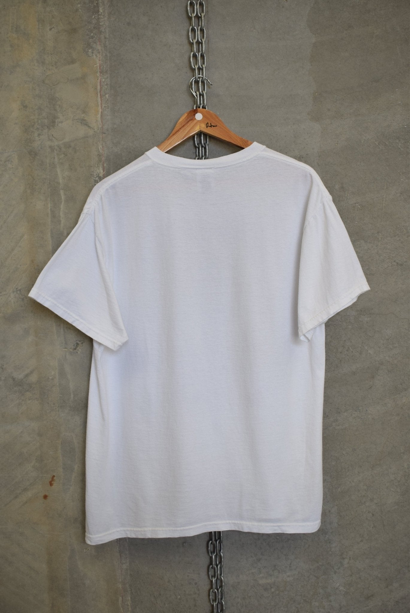 Extraordinary Y2K Graphic Tee — 2000s (L) - Retrospective Store