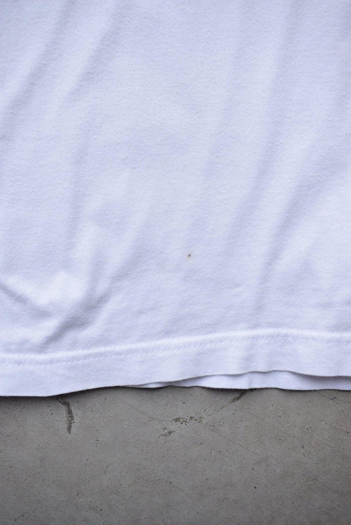 Fila Italia White Graphic Tee — 1990s (L/XL) - Retrospective Store