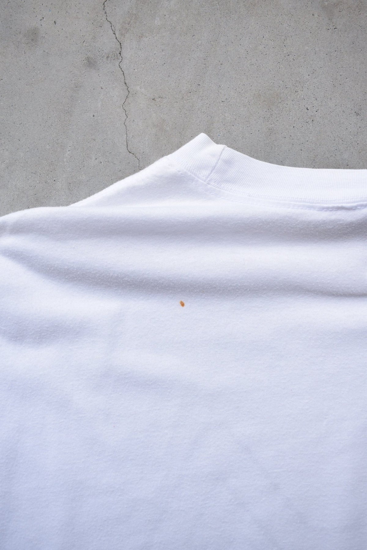 Fila Italia White Graphic Tee — 1990s (L/XL) - Retrospective Store