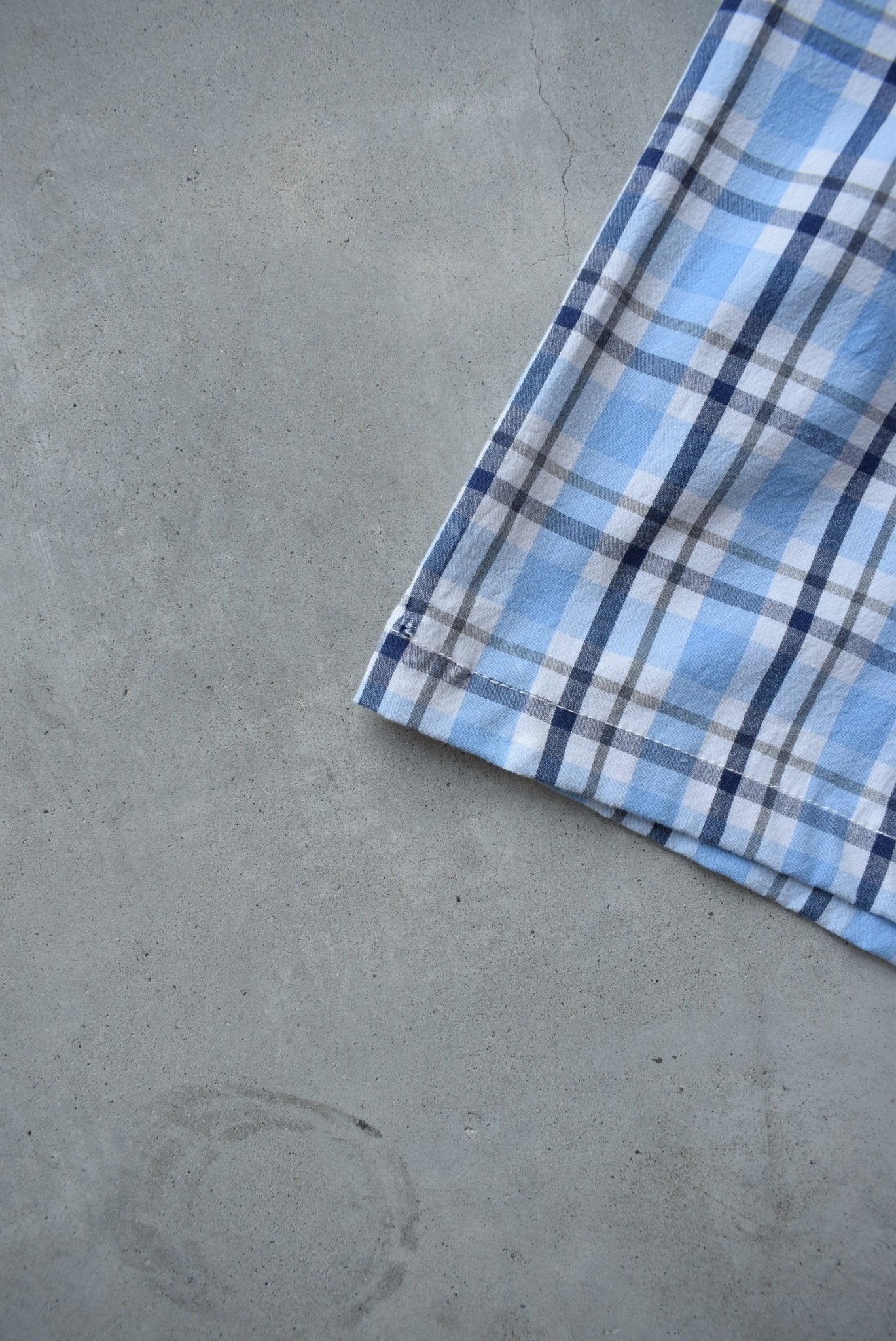 Gap Baby-Blue Cropped Button Up — 2000s (M/L) - Retrospective Store