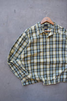 GAP Green Cropped Long Sleeve Button Up — 2000s (L/XL) - Retrospective Store