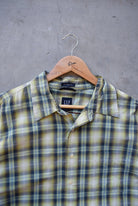 GAP Green Cropped Long Sleeve Button Up — 2000s (L/XL) - Retrospective Store