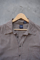 GAP Red & Brown Cropped Long Sleeve Button Up — 2000s (XL/XXL) - Retrospective Store