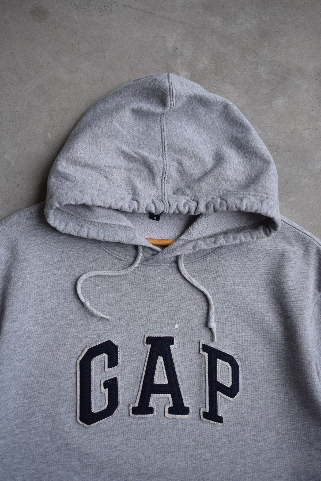 GAP Spellout Embroidered Hoodie — 2000s (L) - Retrospective Store