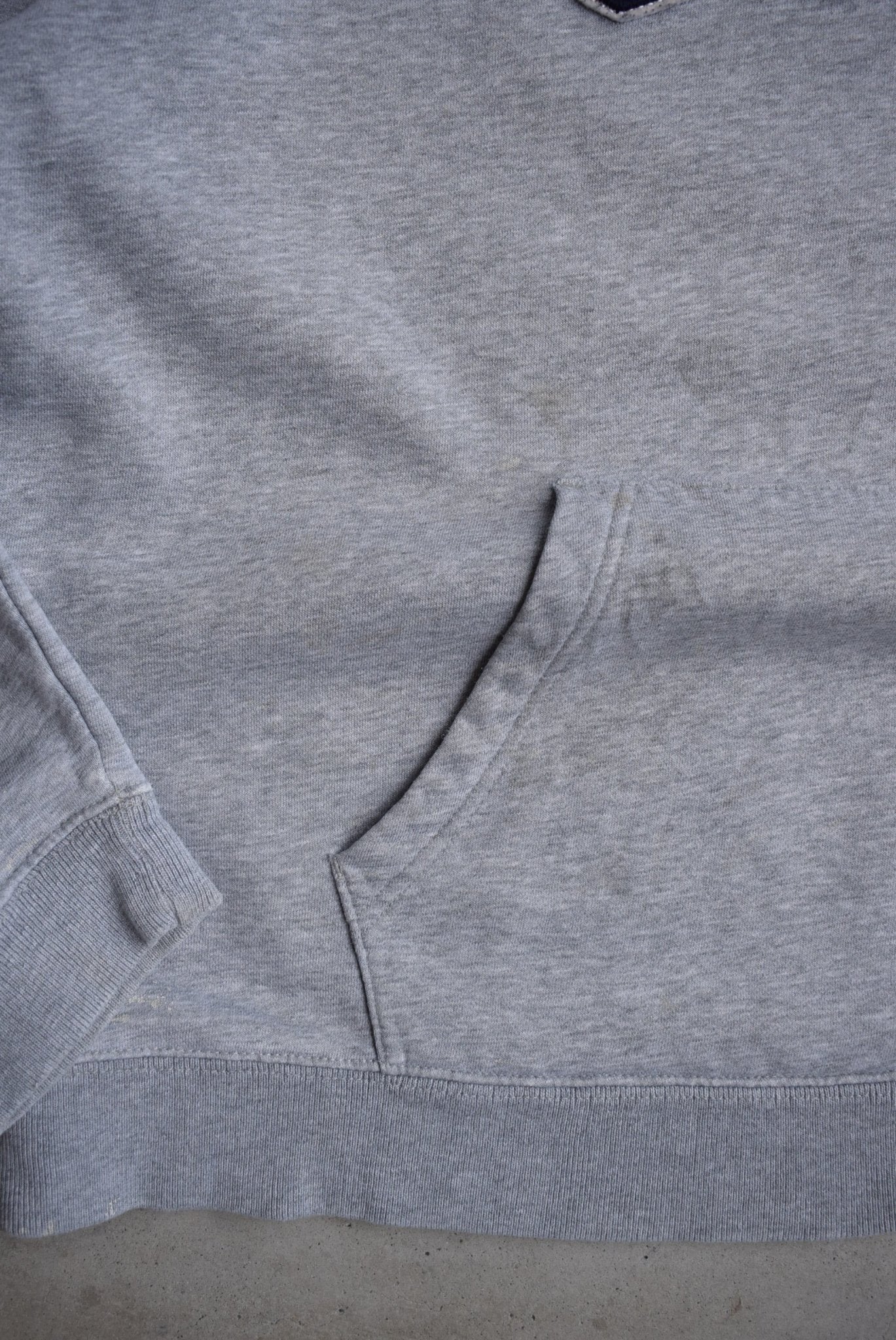 GAP Spellout Embroidered Hoodie — 2000s (L) - Retrospective Store