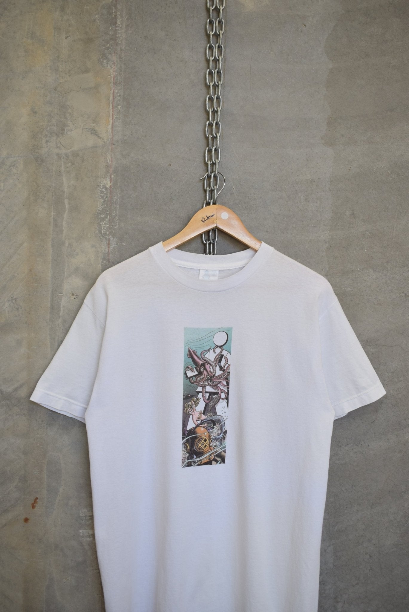 Girl Skateboard Company Tee — 2000s (M) - Retrospective Store