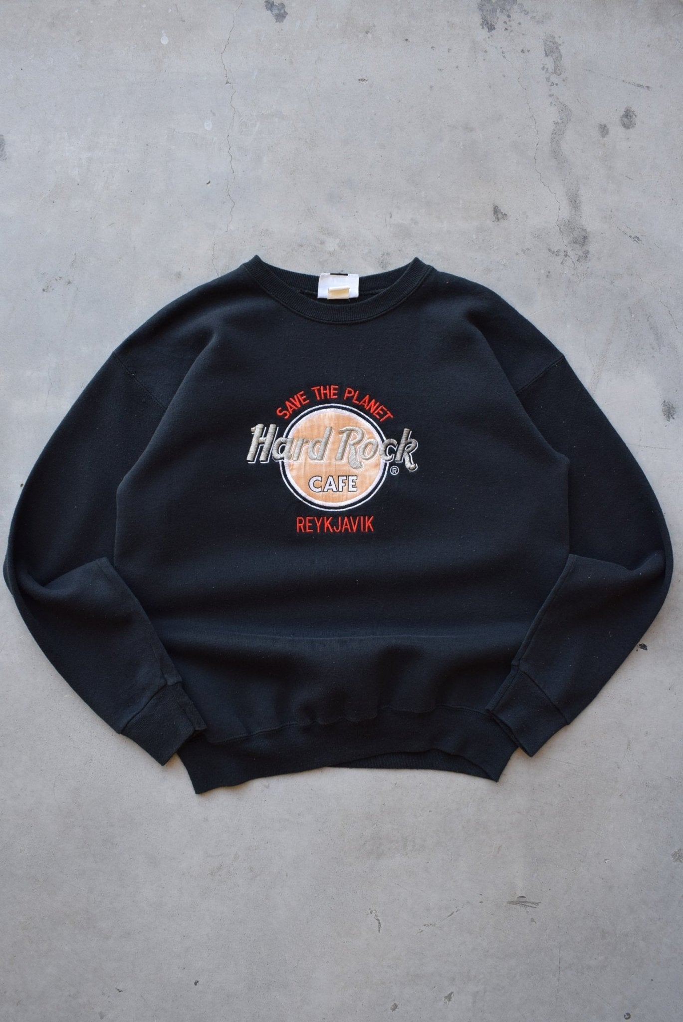 Hard Rock Cafe Black Embroidered Crewneck — 1990s (M) - Retrospective Store
