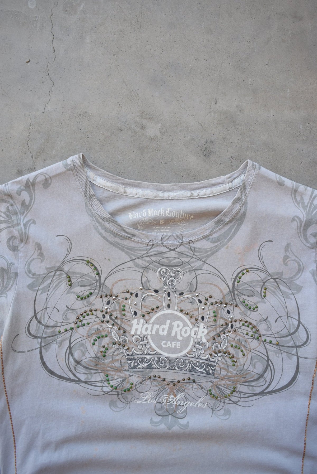 Hard Rock Cafe Grey Graphic Tee — 2000s (Women's S) - Retrospective Store