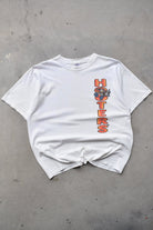 Hooters Racing 'Pit Crew' White Graphic Tee — 2000s (XL) - Retrospective Store