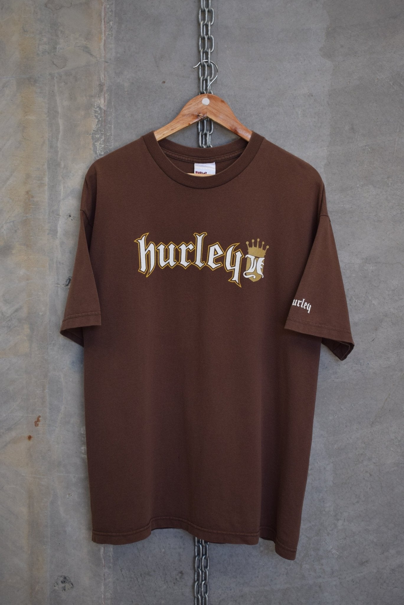 Hurley Spellout Tee — 2000s (L) - Retrospective Store