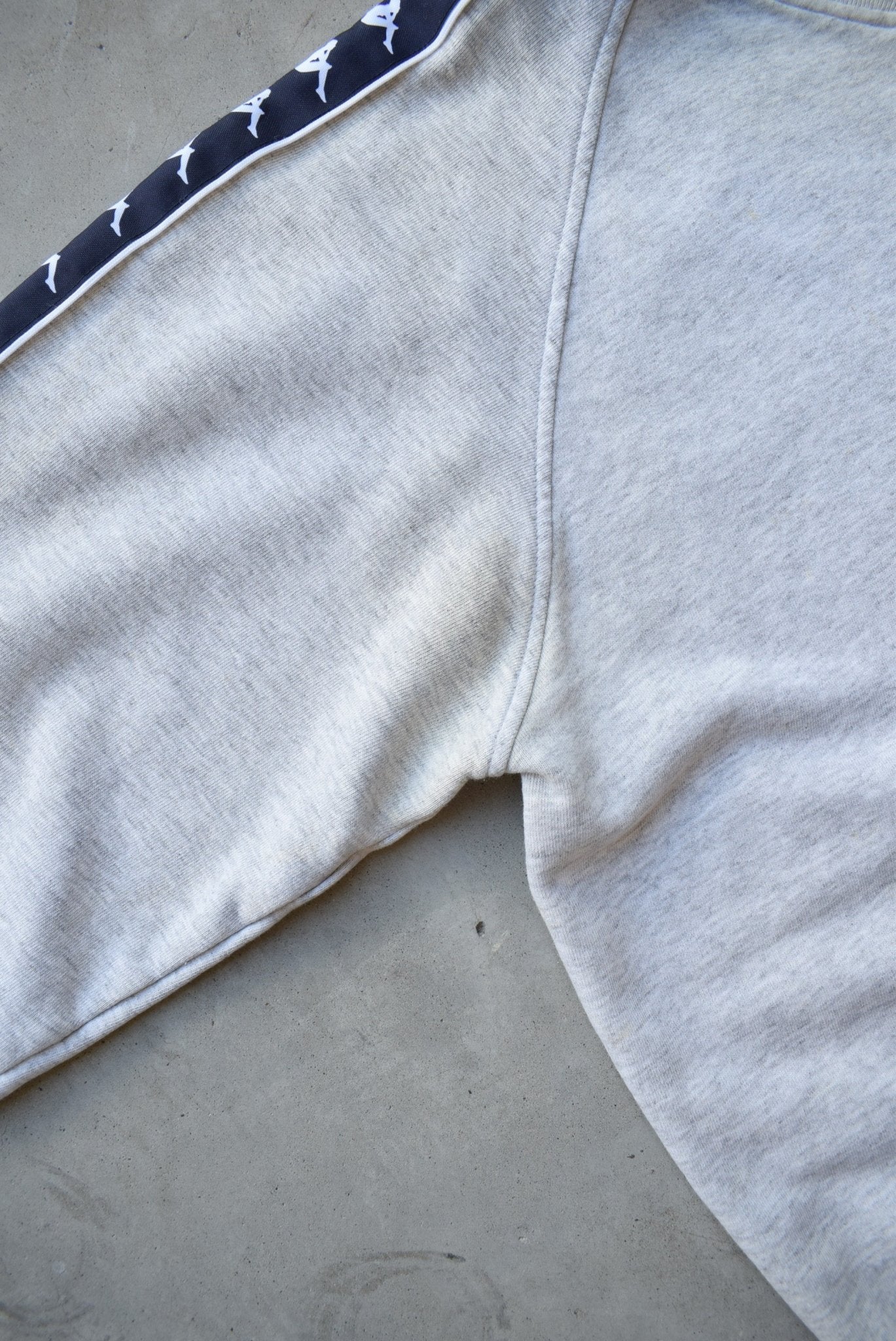 Kappa Grey Embroidered Logo Crewneck — 1990s (XL) - Retrospective Store